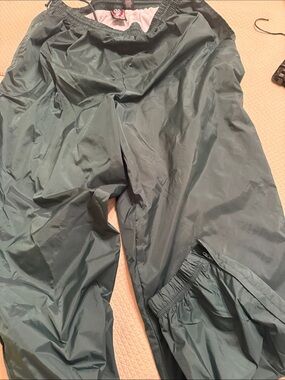Vintage 90’s  Olympics Men's Waterproof Track Pants - Dark Green